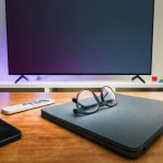 Zamień smartfon w superpilota: przejmij kontrolę nad telewizorem w 3 krokach