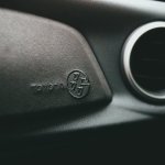 Świeży oddech dla Twojego auta: domowe sposoby na odgrzybienie klimatyzacji i czyste nawiewy