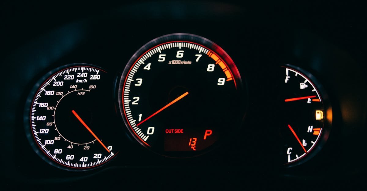 Jazda na rezerwie paliwa: mit czy realne zagrożenie dla Twojego silnika?