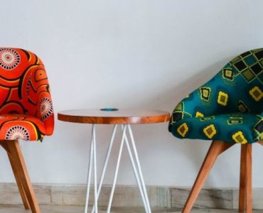 Meble i podłoga w idealnym duecie: przewodnik po kolorach, które robią efekt WOW